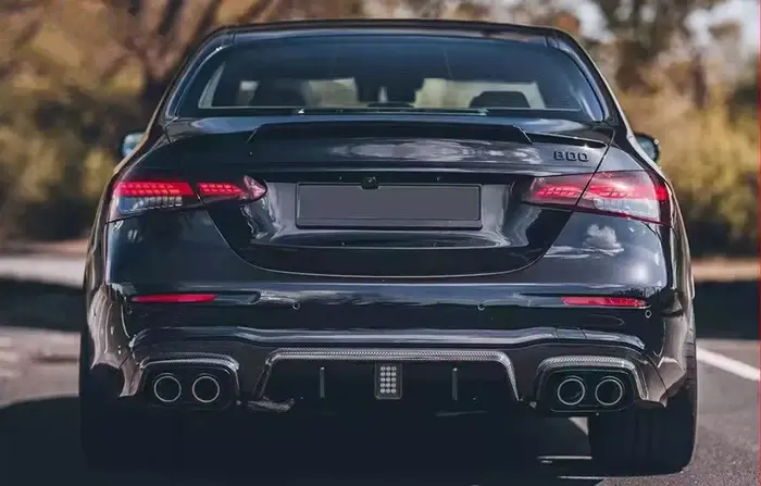 mercedes-benz-e63s-w213-facelift-brabus-900-style-carbon-fibre-body-kit-XXIITUNING-3 (1).webp