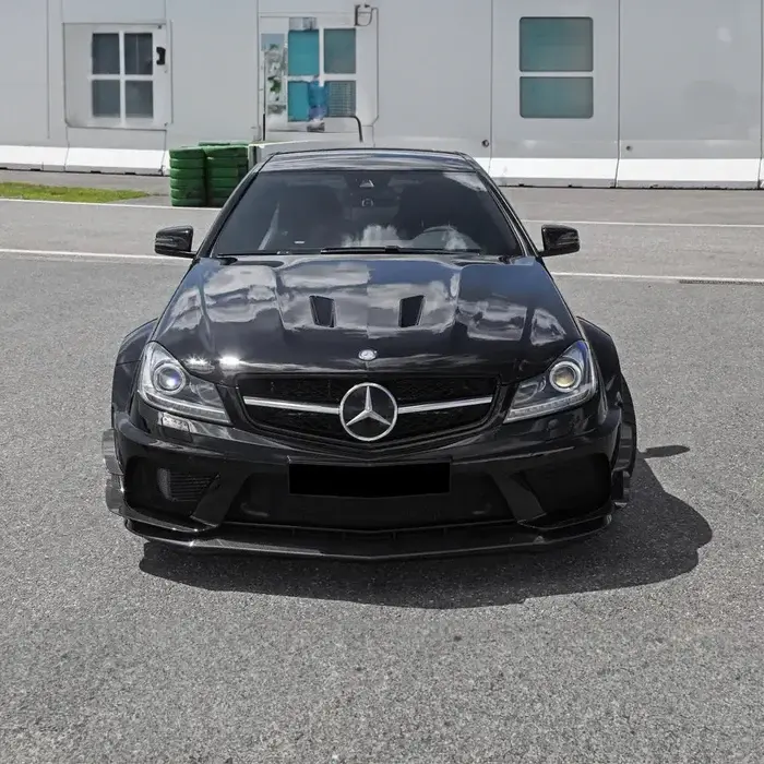 mercedes-c-class-c63-w204-black-edition-style-carbon-fibre-hood-XXIITUNING-2.webp