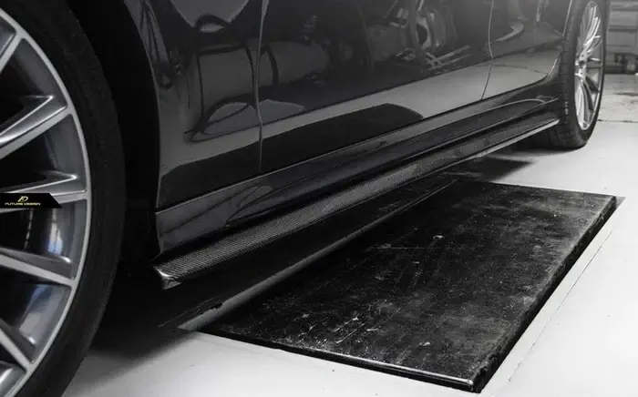 mercedes-benz-cls-class-cls63-w218-future-design-carbon-fibre-side-skirts-LCI-XXIITUNING-2.webp