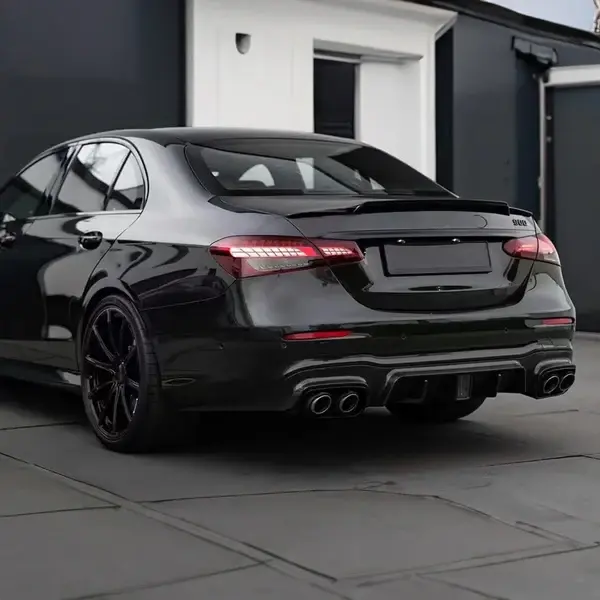 mercedes-benz-e63s-w213-facelift-brabus-900-style-carbon-fibre-rear-spoiler-XXIITUNING.webp
