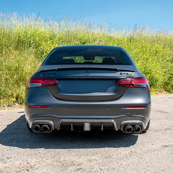 mercedes-benz-e63s-w213-facelift-brabus-900-style-carbon-fibre-body-kit-XXIITUNING.webp
