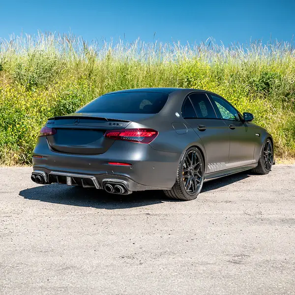 mercedes-benz-e63s-w213-facelift-brabus-900-style-carbon-fibre-body-kit-XXIITUNING-6.webp