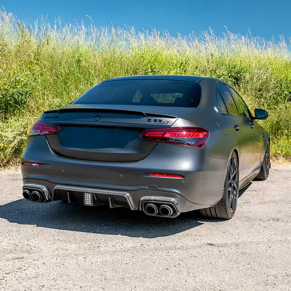 mercedes-benz-e63s-w213-facelift-brabus-900-style-carbon-fibre-body-kit-XXIITUNING-1.webp