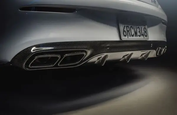 Mercedes-Benz-C-Class-C63-C205-Future-Design-Style-Carbon-Fibre-Rear-Diffuser-XXIITUNING-13_ae0ed077-5516-4f35-9eef-679.webp