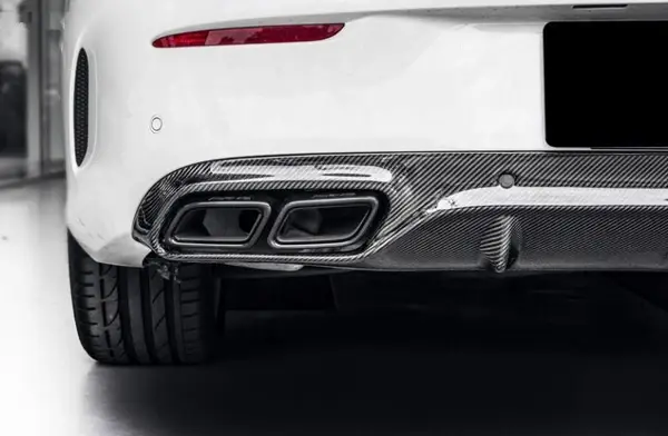 Mercedes-Benz-C-Class-C63-C205-Future-Design-Style-Carbon-Fibre-Rear-Diffuser-XXIITUNING-6_5ac8656d-46cb-445b-9b4c-2900.webp