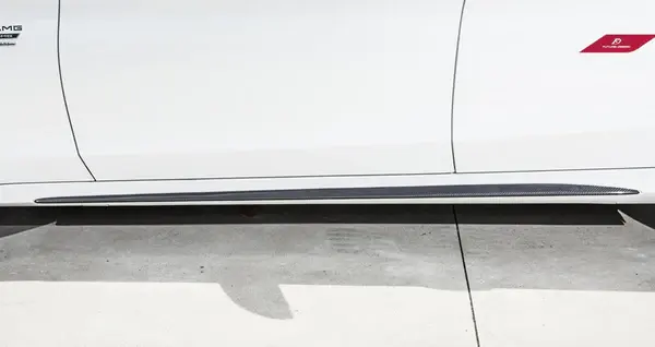mercedes-benz-c-class-c43-c63-w205-s205-future-design-carbon-fibre-side-skirts-XXIITUNING-5_5a76e614-dc15-45ca-9d45-f.webp