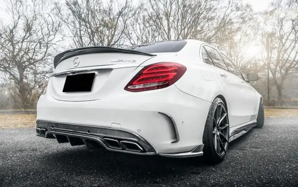 Mercedes-Benz-C63-Saloon-W205-Future-Design-Carbon-Fibre-Rear-Diffuser-XXIITUNING-2_da4ec030-8979-49a4-837b-1f457585545d.webp