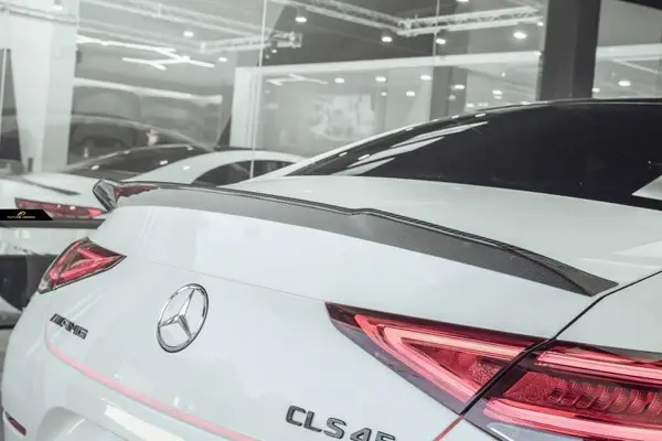 mercedes-benz-cls-class-cls53-w257-c257-future-design-carbon-fibre-rear-spoiler-XXIITUNING-2_81316cec-4a74-4c9d-b99a-d14ff8f45c4c.webp