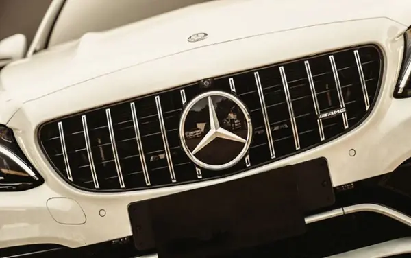 mercedes-benz-c63-c63s-w205-s205-c205-panamericana-gt-chrome-front-grille-XXIITUNING-6_25eb7957-80f2-4bcd-bf99-4cb70f9c7c60.webp