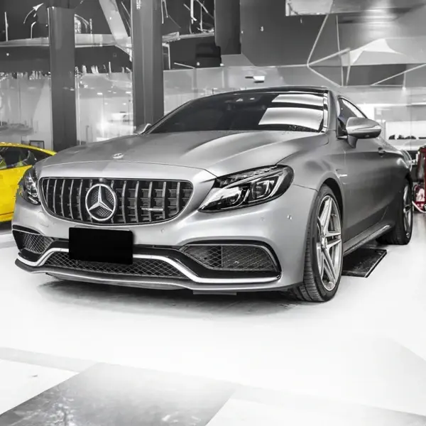 mercedes-benz-c63-c63s-w205-s205-c205-panamericana-gt-gloss-black-front-grille-XXIITUNING-5_dcda87ec-eca8-480b-a8bf-3c6e720560.webp