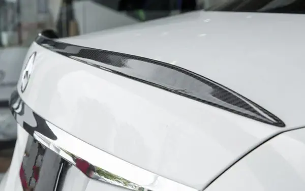 mercedes-benz-e-class-e43-e63-w213-amg-style-carbon-fibre-rear-spoiler-XXIITUNING-3_7469dc89-4639-4b87-b76b-a7e6cb3e7cb6.webp