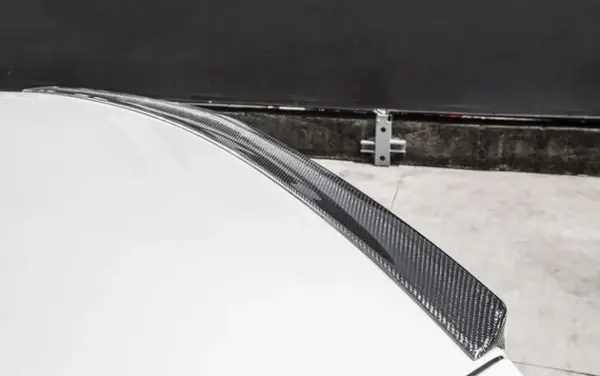mercedes-benz-e-class-e63-w212-amg-style-carbon-fibre-rear-spoiler-XXIITUNING-2_113a8d37-75e2-4fce-98dd-dd103c3c0e26.webp