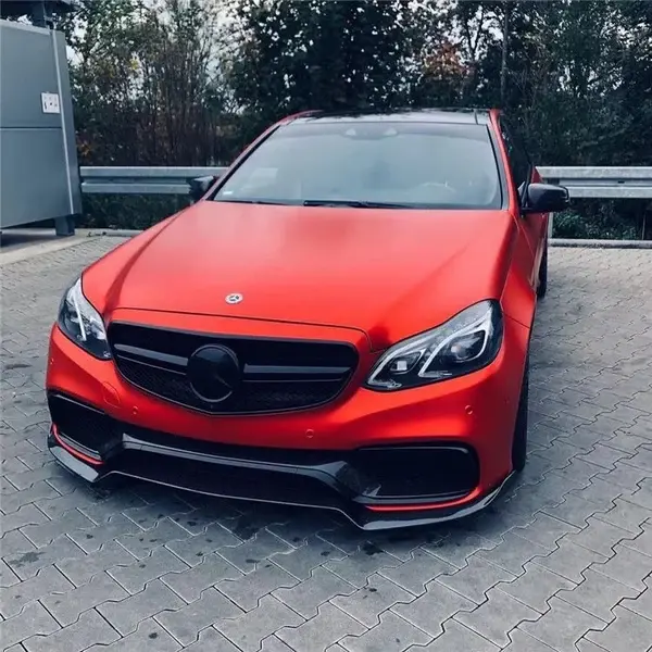 mercedes-benz-e63-w212-facelift-brabus-style-carbon-fibre-body-kit-XXIITUNING-1_b0fdfb83-1935-4fdd-992a-048f3a234784.webp
