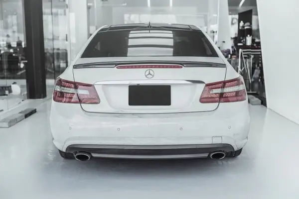 Mercedes-Benz-E-Class-C207-Prior-Design-Style-Carbon-Fibre-Rear-Spoiler-XXIITUNING-1_e37e8586-775e-4bb9-a303-bdb941260618.webp