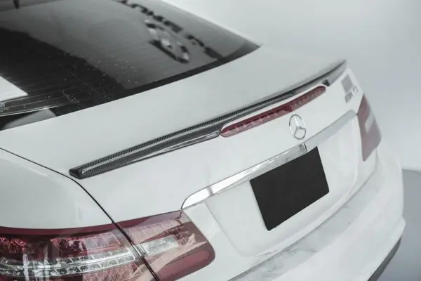 Mercedes-Benz-E-Class-C207-Prior-Design-Style-Carbon-Fibre-Rear-Spoiler-XXIITUNING_2531343a-ec89-46f3-aedf-e3bddf5a79cb.webp