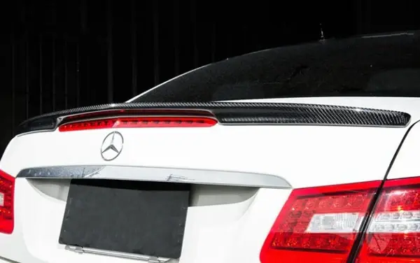 Mercedes-Benz-E-Class-C207-Prior-Design-Style-Carbon-Fibre-Rear-Spoiler-XXIITUNING-5_64eb6695-3278-4e73-8c5d-4de095d68ebe.webp