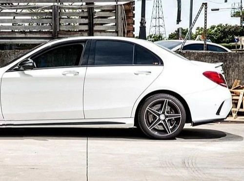 Mercedes Benz C-Class/C43 (W205) Future Design Style Carbon Fibre Rear Canards 